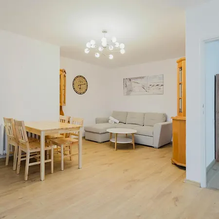 2 * Gdynia